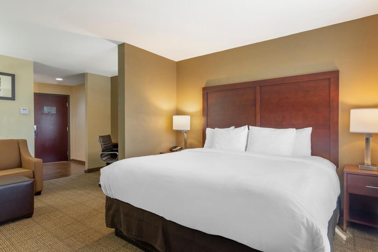 Comfort Suites Locust Grove Atlanta South Esterno foto